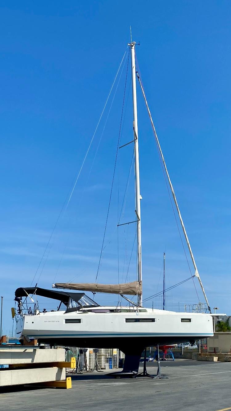 slider 7 Jeanneau Sun Odyssey 410